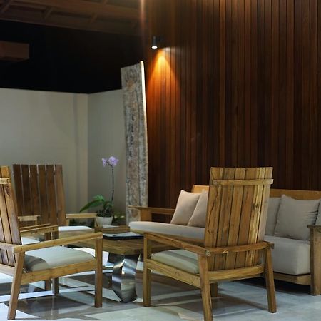 Bale Mandala Villas Senggigi Exterior photo