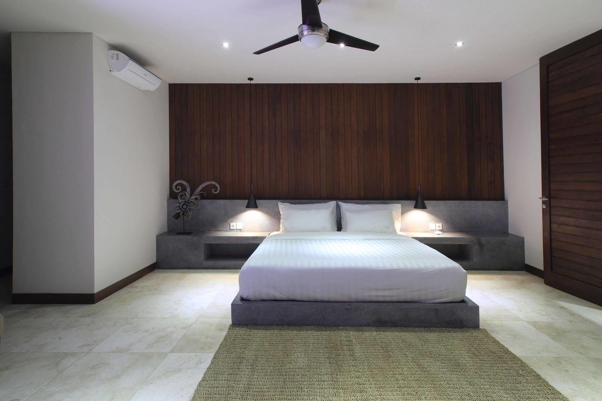 Bale Mandala Villas Senggigi Exterior photo
